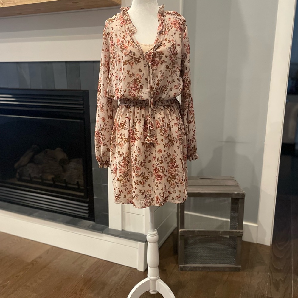 Kori Floral Long Sleeve Dress - Cream and Red